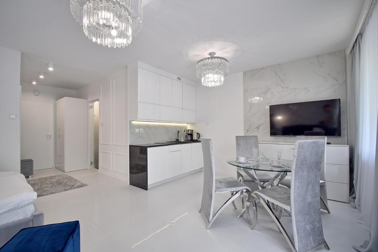 Crystal Apartament 80M Od Plazy, Przy Latarni Morskiej Kolberg Exterior foto